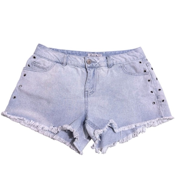 Love Tree Frayed Studded Hip Denim Shorts Raw Hem Size Small - Picture 1 of 13